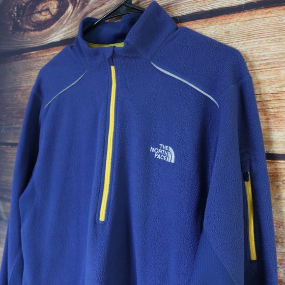 The North Face Men's Sweater Fleece Lightweight Pullover 1/4 Zip Outdoors - Picture 3 of 11
